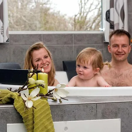 Sleeps 22 Pool Wifi Hébergement de vacances *