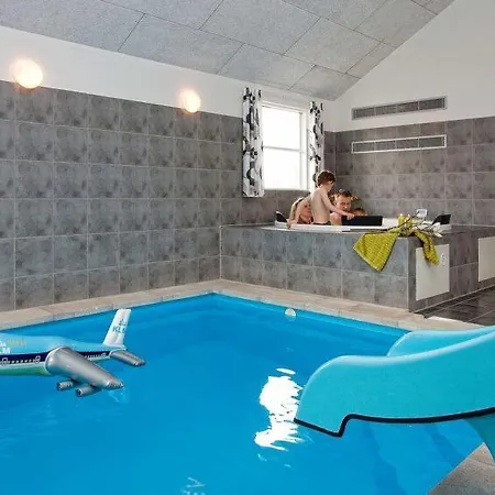 Sleeps 22 Pool Wifi Σπίτι διακοπών *